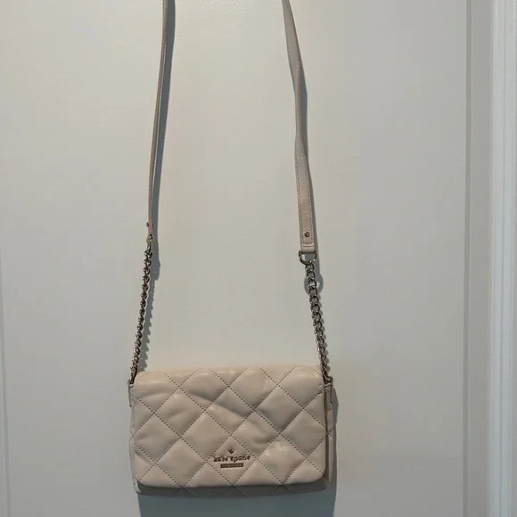 Kate Spade Cream Quilted Crossbody Bag - Picture 7 of 7